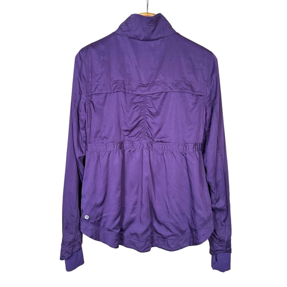 LULULEMON Inner Peace Reversible Jacket in Concord Grape - Picture 7 of 16